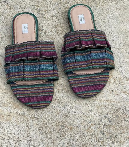 Sade slippers