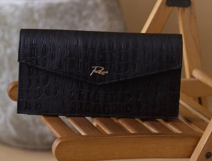 Tope in black croc Leather - Image 1