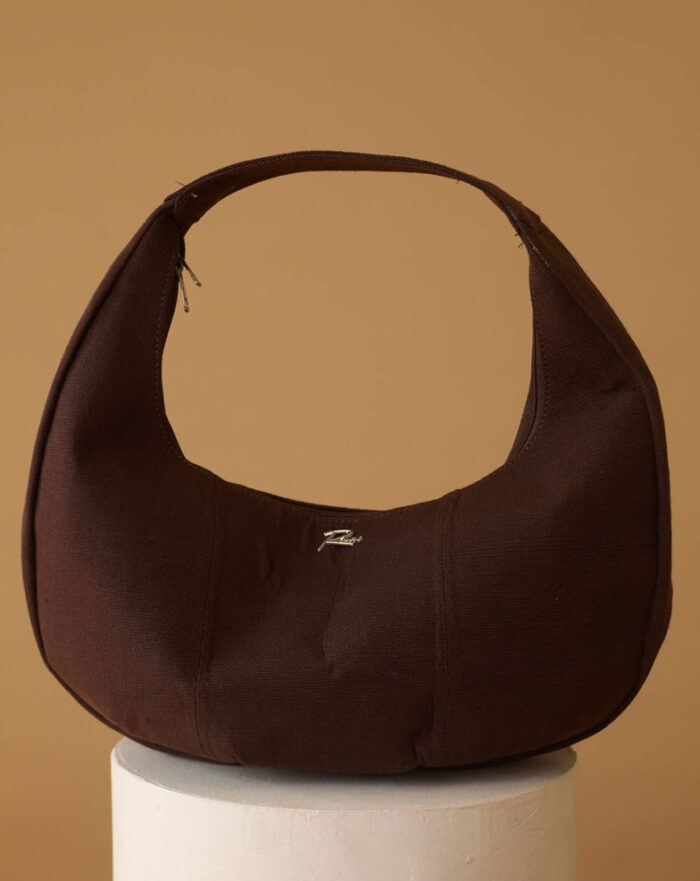 Hobo bag in brown asooke - Image 1