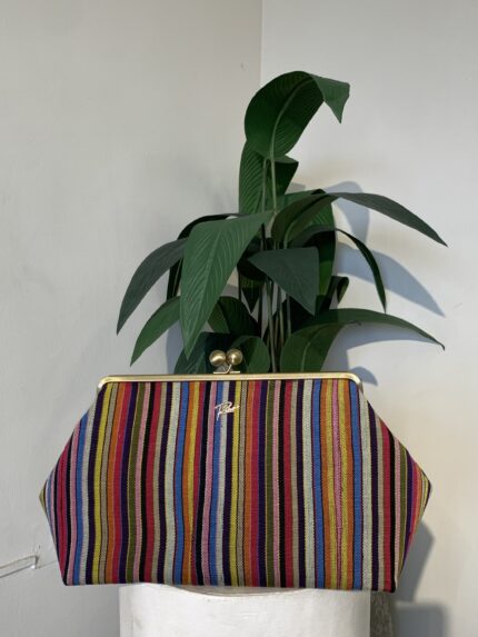 Simi kisslock in abike print